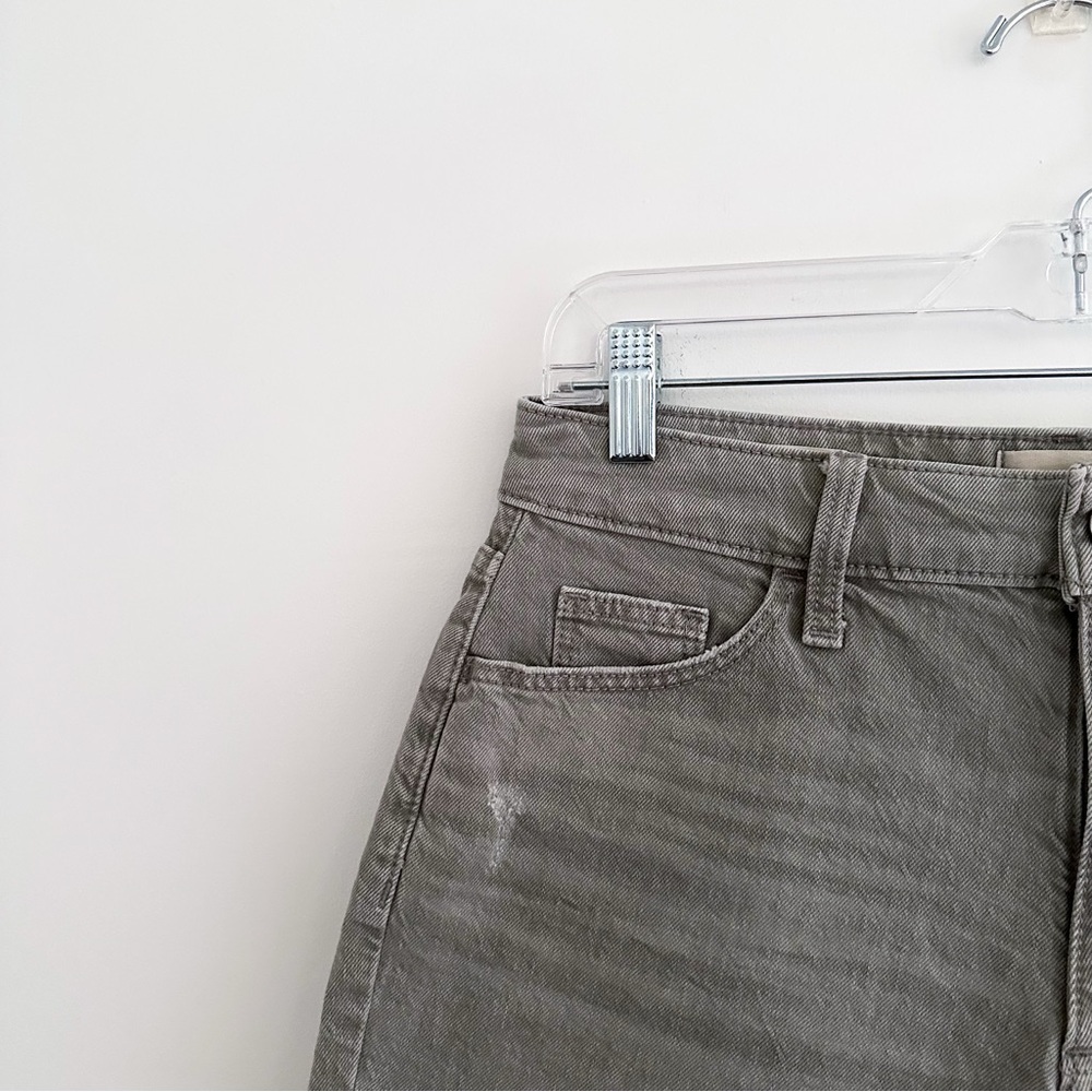 Universal Thread Sage Colored Denim Shorts - Picture 4 of 8
